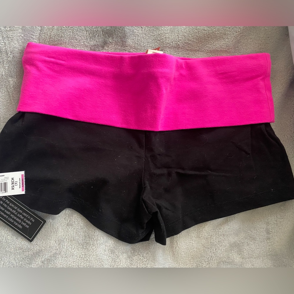 No Boundaries Black and Hot Pink Fold-Over Waist Yoga Shorts - Picture 3 of 3
